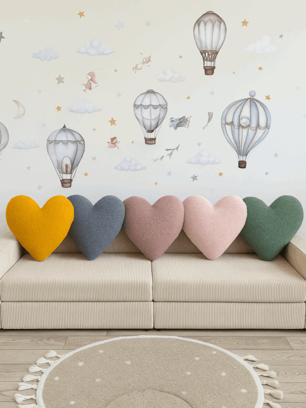 Подушка Сердце букле bezh