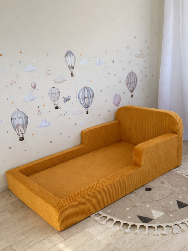 Детская бескаркасная кровать янтарь вельвет