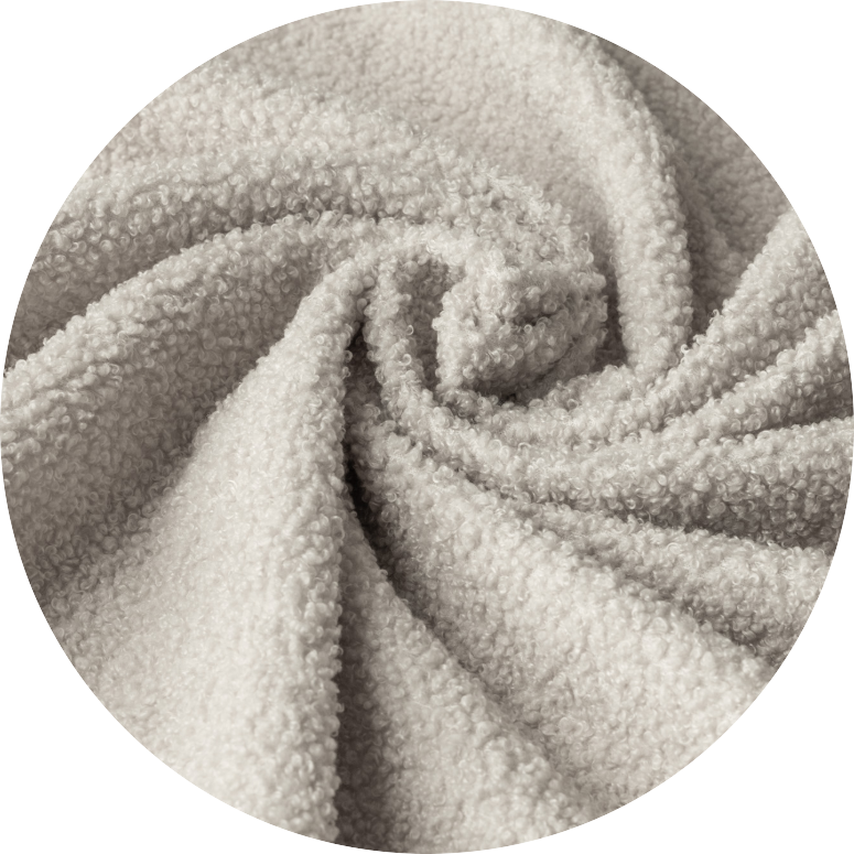 Бежевый букле