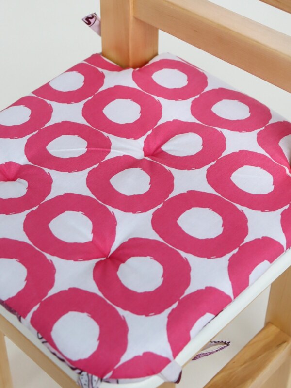 Подушечка на стул «Кексы»